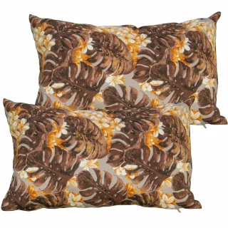 Zestaw jaśków dekoracyjnych na kanapę z motywem liści w odcieniach brązu i pomarańczy.