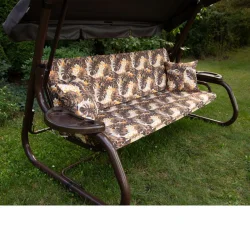 Poduszka na huśtawkę ogrodową z jaśkami, kolorowe wzory liści. Idealna do ogrodu.