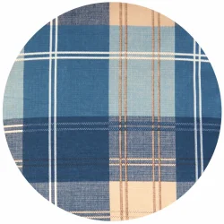 Poduszka na meble rattanowe, do ogrodu. Wzór w kratę w odcieniach niebieskiego i beżowego.