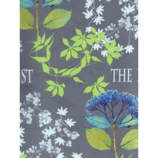 Tkanina dekoracyjna w motywy roślinne, dominujący kolor szary z zielonymi i białymi akcentami.