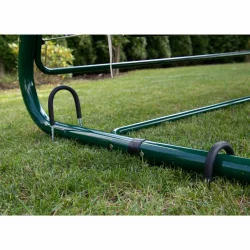 Haki do mocowania stelaża huśtawki ogrodowej w kolorze srebrnym, kompletny zestaw.