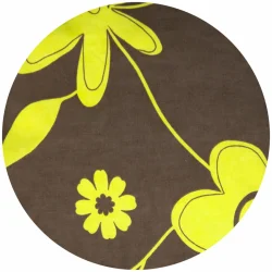 Materiał w kwiaty, kolory brązowy i żółty. Idealny na poduszki ogrodowe lub zasłony.