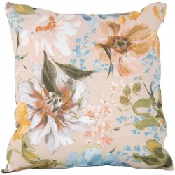 Jasiek dekoracyjny na kanapę w kwiatowy wzór z dominującymi odcieniami beżu, zieleni i różu.