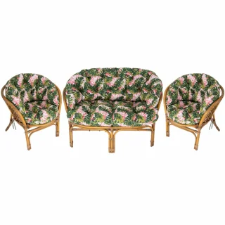 Komplet poduszek na meble rattanowe do ogrodu, w skład którego wchodzą 2 fotele i 1 sofa, wzór liście na zielonym tle.